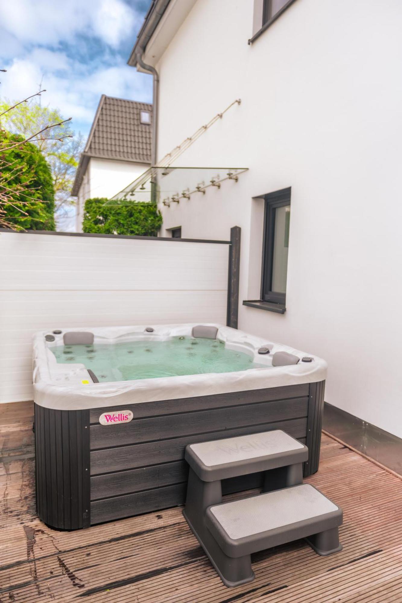 Beach House Meerlust Mit Whirlpool Timmendorfer Strand Exterior photo